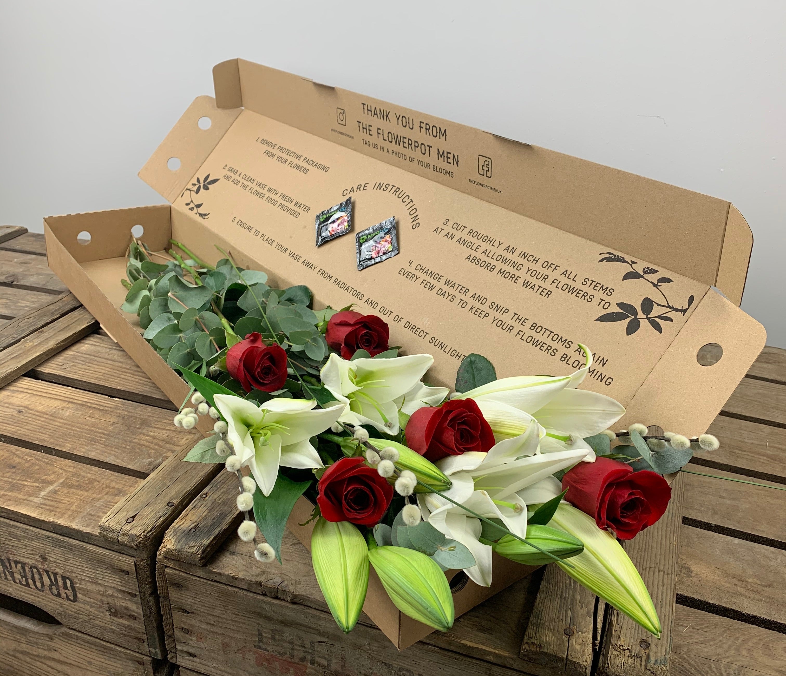 Red Rose & Lily Box